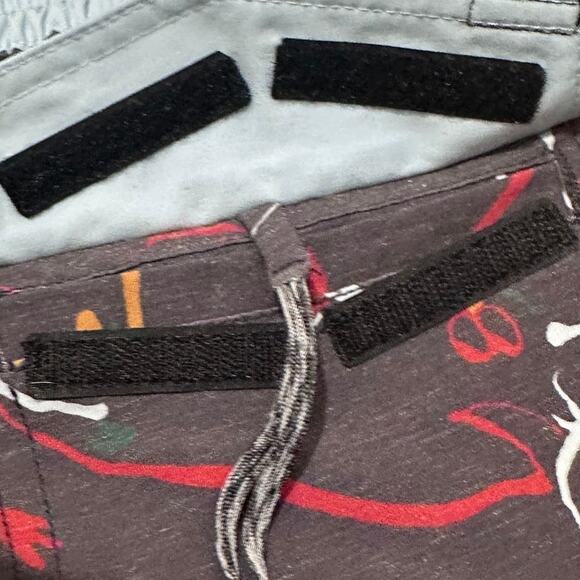 Roark Shorey 16" Creatures Boardshorts Black size M - Picture 7 of 9
